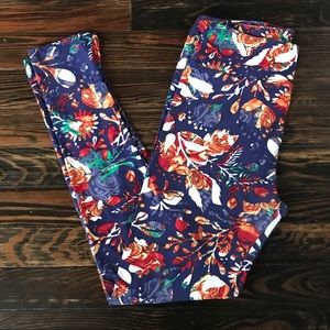 🔥HOT $5 SALE🔥 NEW Leggings OS